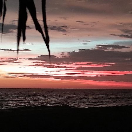 Tres Velas Surf Celestino Gazca Villasenor 外观 照片