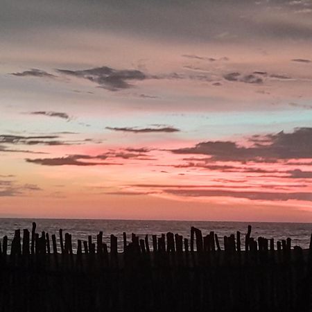 Tres Velas Surf Celestino Gazca Villasenor 外观 照片