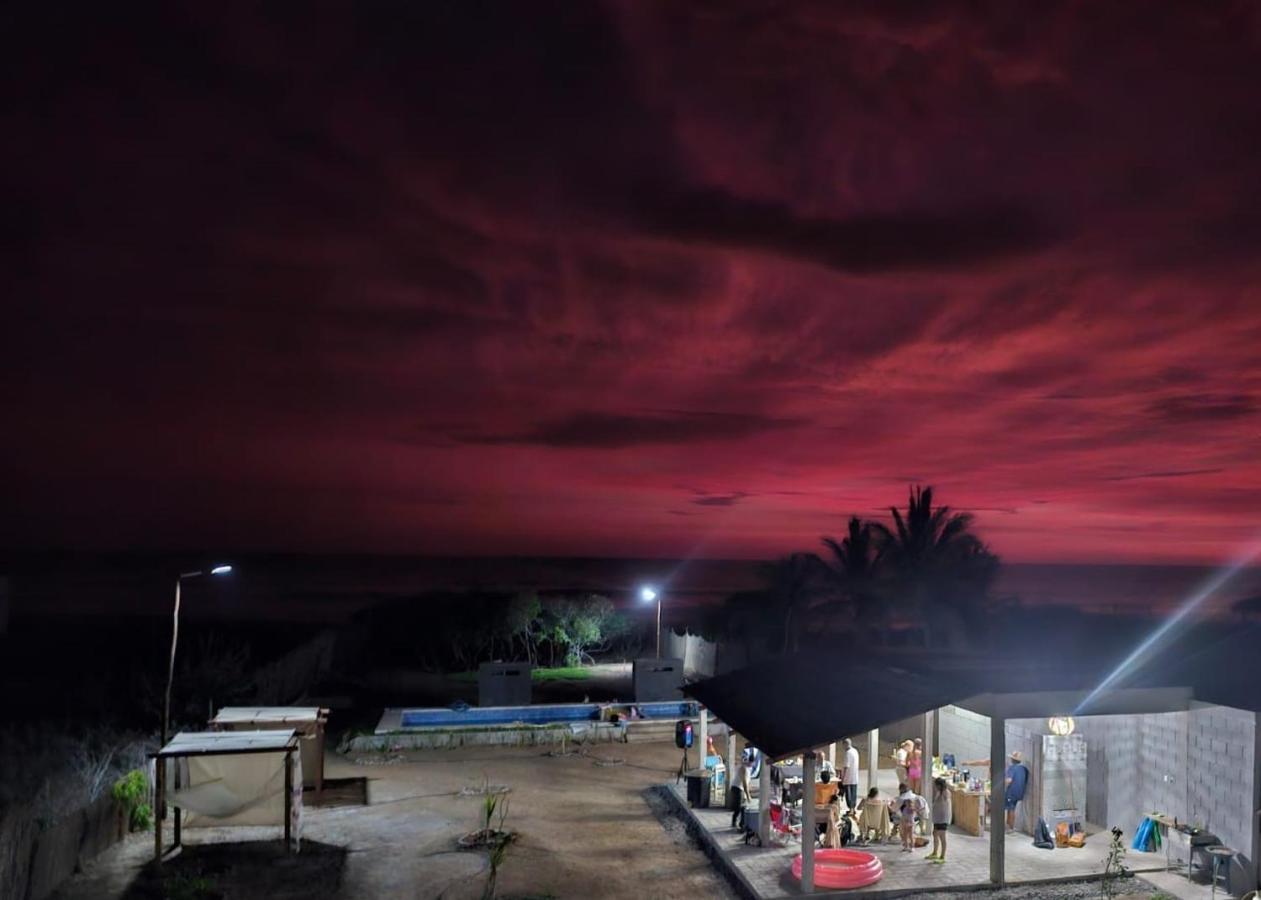 Tres Velas Surf Celestino Gazca Villasenor 外观 照片