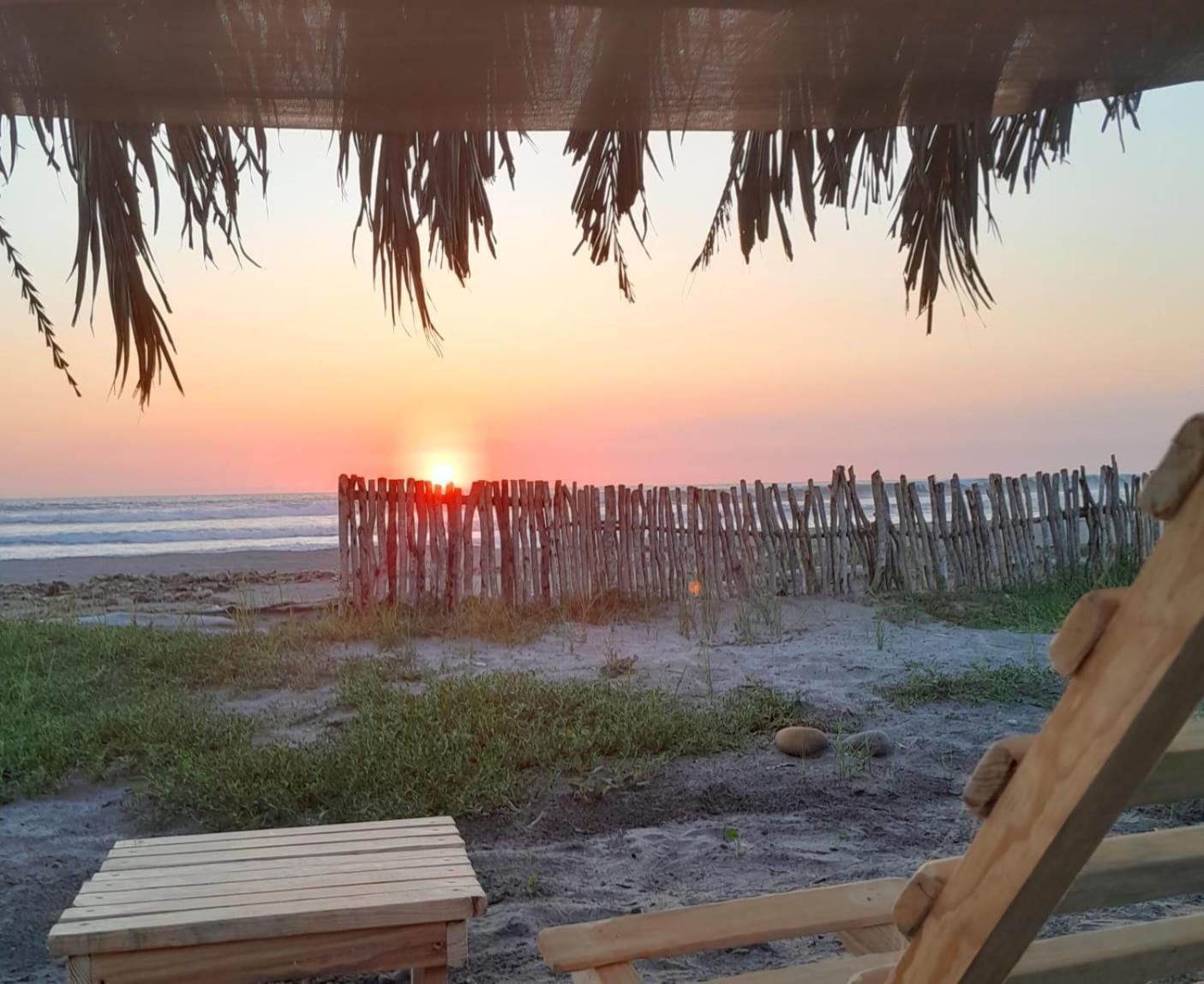 Tres Velas Surf Celestino Gazca Villasenor 外观 照片